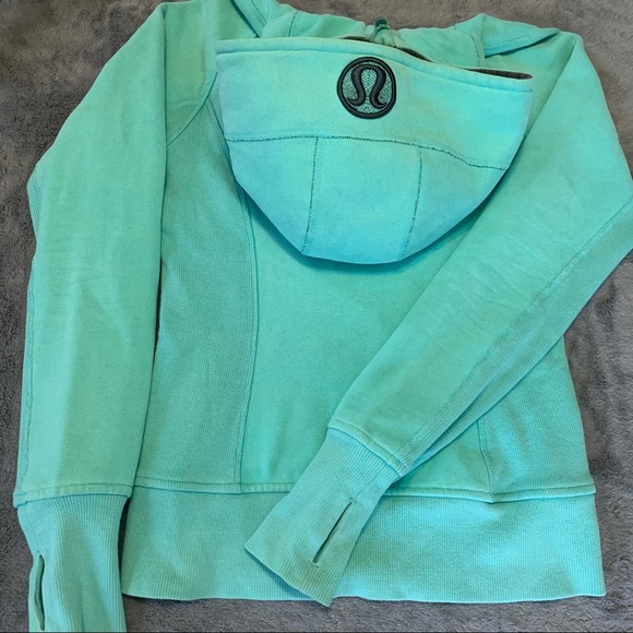 Lululemon Mint Green Scuba Hoodie - Picture 4 of 6